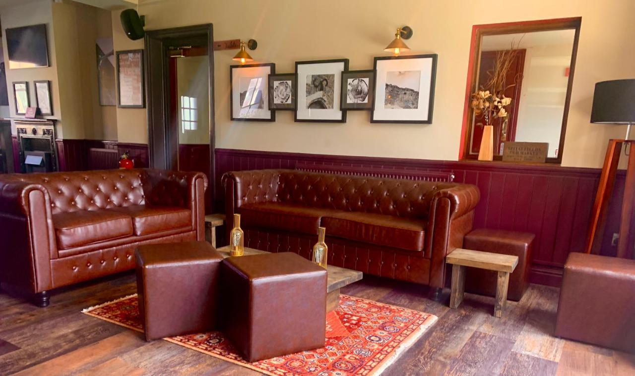Hotel Crown&Anchor Woking Zewnętrze zdjęcie